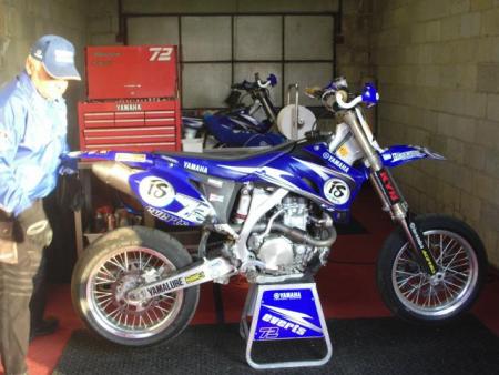 voici la moto de stefane everts a metet